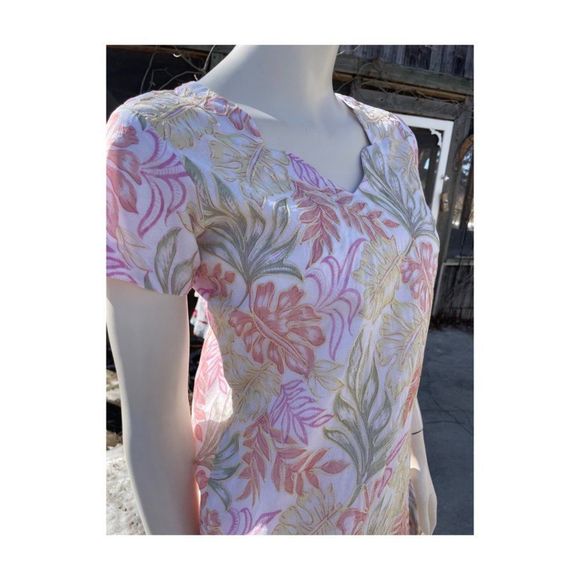 Pastel Botanical Print Tunic Dress Kurta Short Sleeve Gold Embroidery V-Neck - Picture 11 of 12